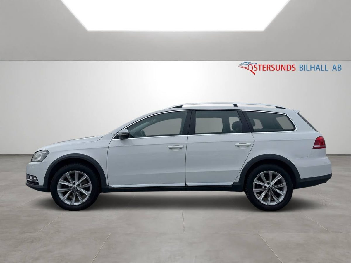 Volkswagen Passat Alltrack 2.0 TDI 4Motion Alltrack Drag D-värm Kamera 2brukare