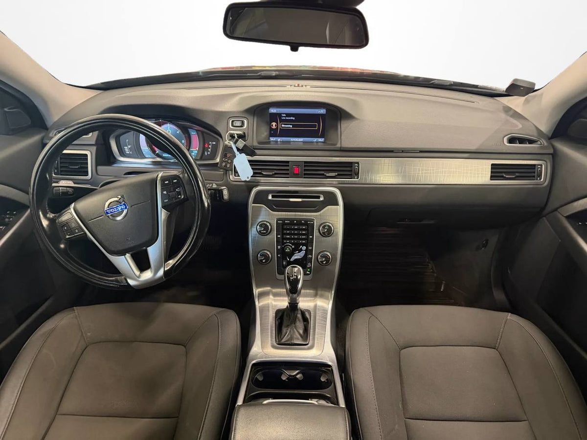 Volvo XC70 D4 AWD Momentum Business Edition Pro VOC M-värm