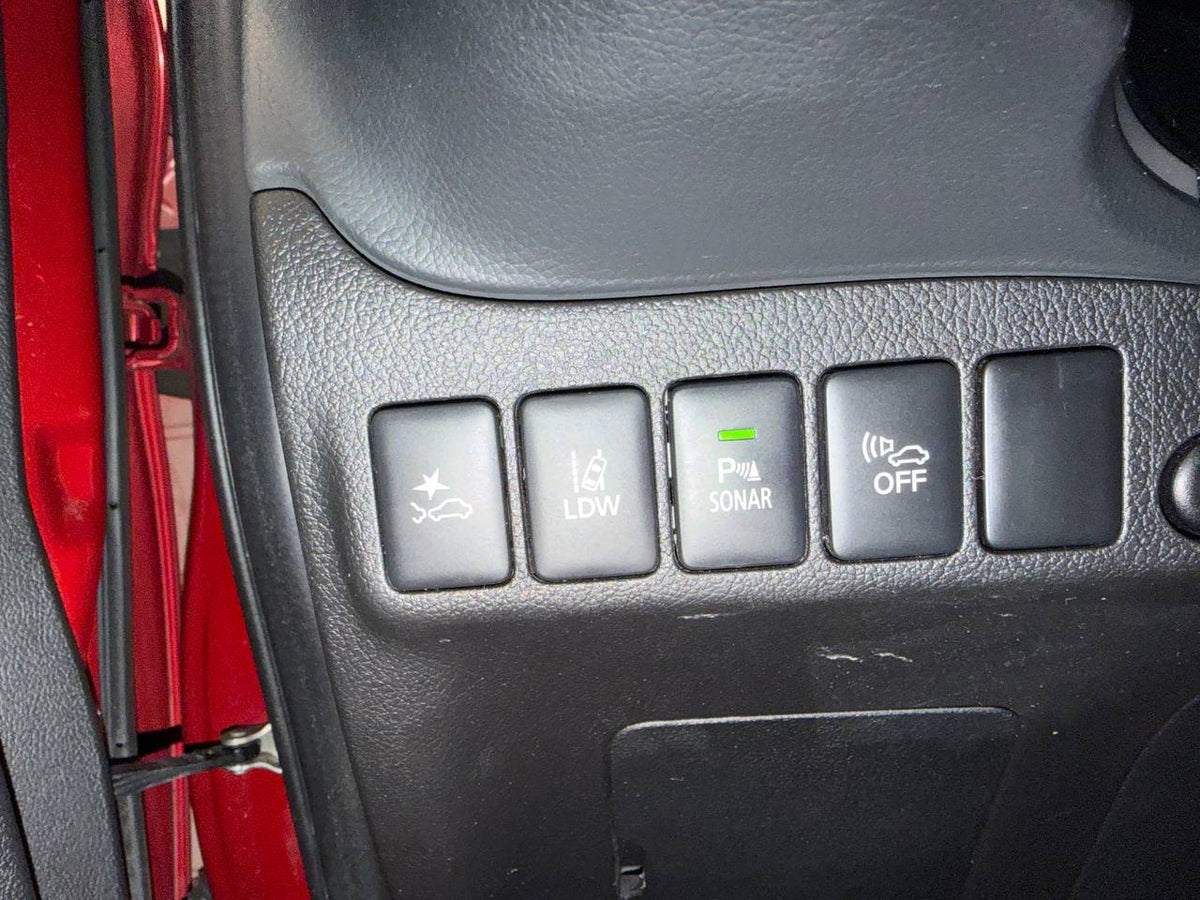 Mitsubishi Outlander PHEV CVT Fleet Edition|Drag|Kamera|Rattvärme|1brukare