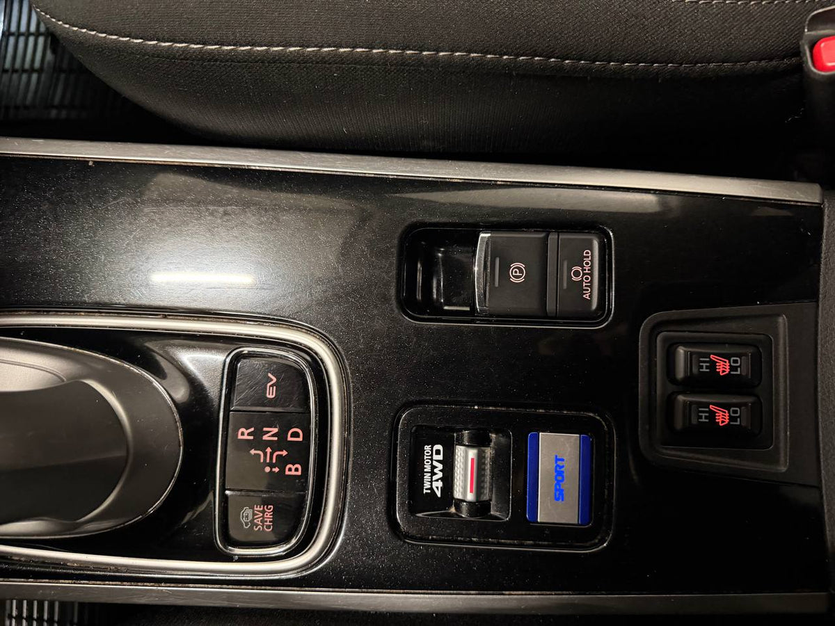Mitsubishi Outlander PHEV CVT Fleet Edition|Drag|Kamera|Rattvärme|1brukare