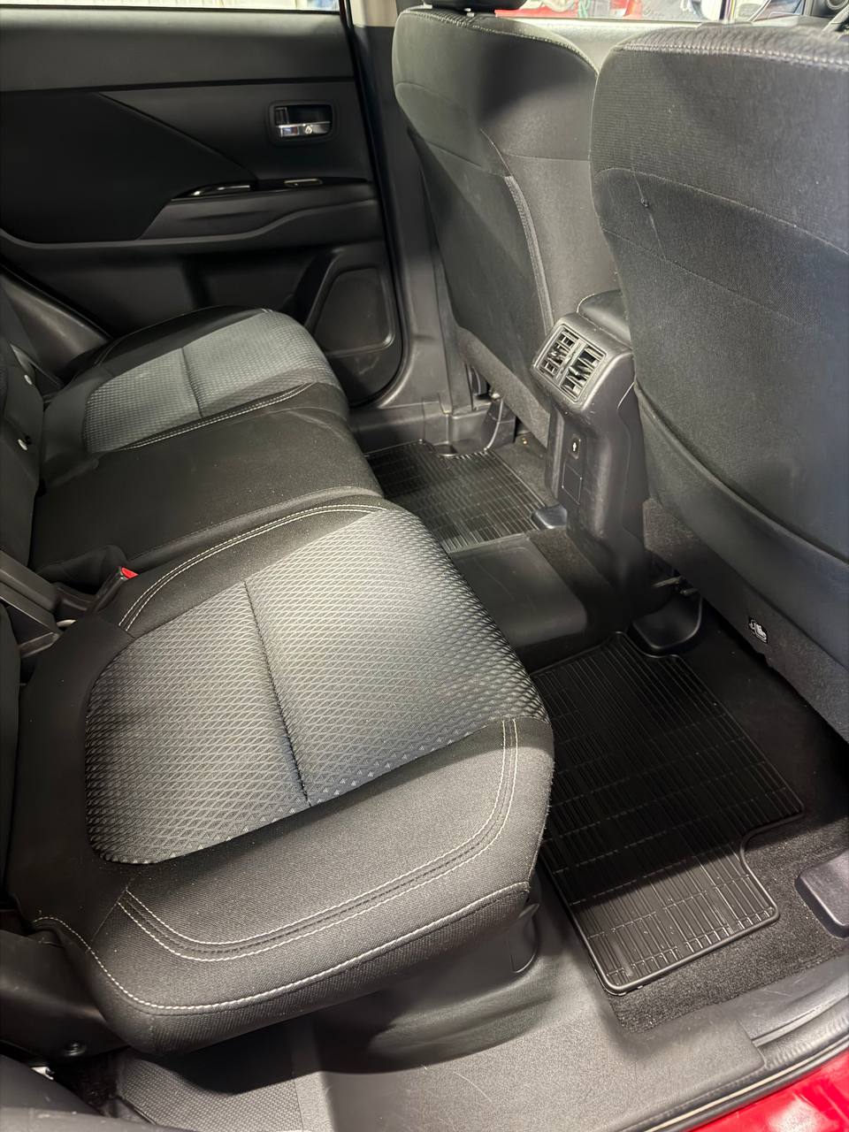 Mitsubishi Outlander PHEV CVT Fleet Edition|Drag|Kamera|Rattvärme|1brukare